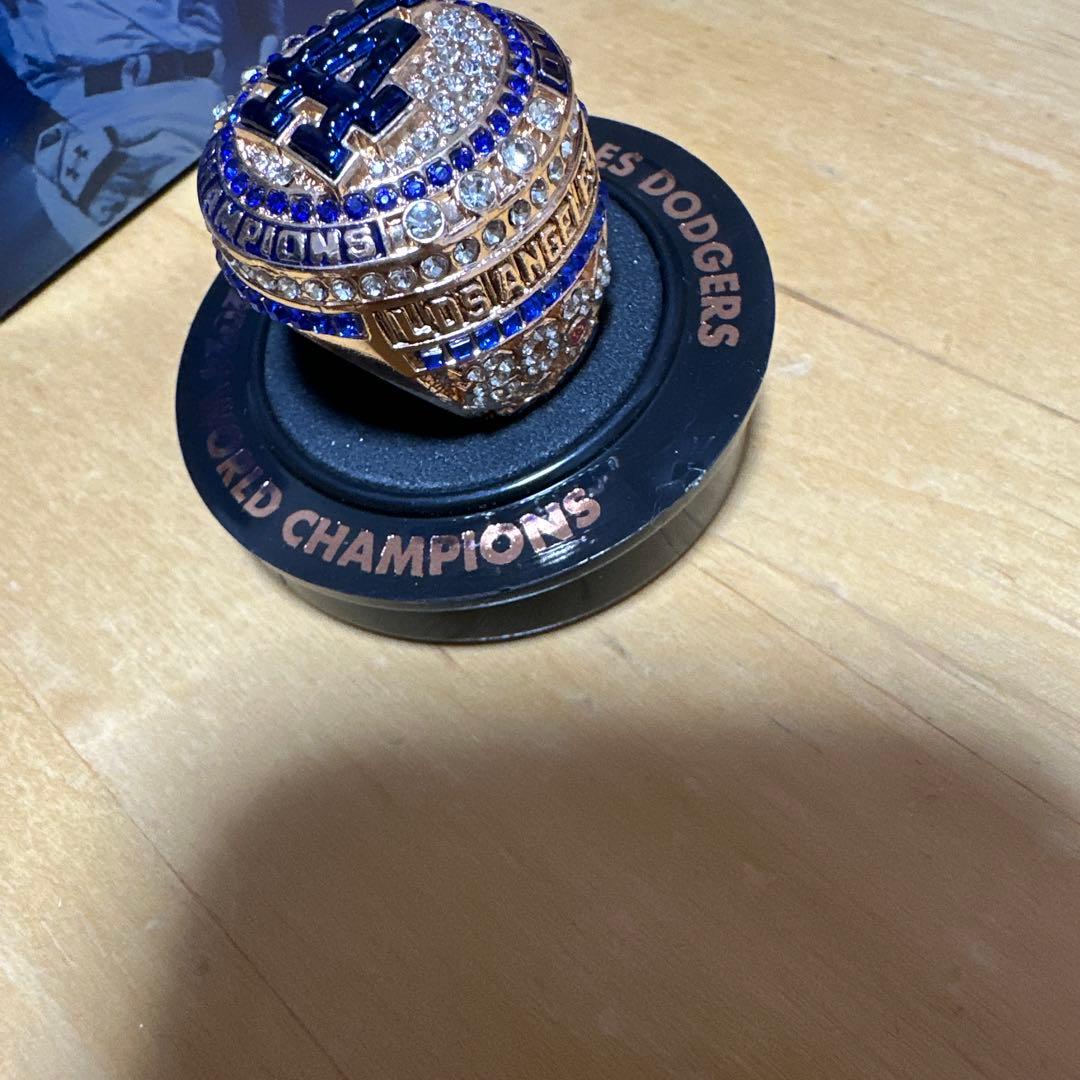 Freddie Freeman 2024 レプリカリング - メルカリ