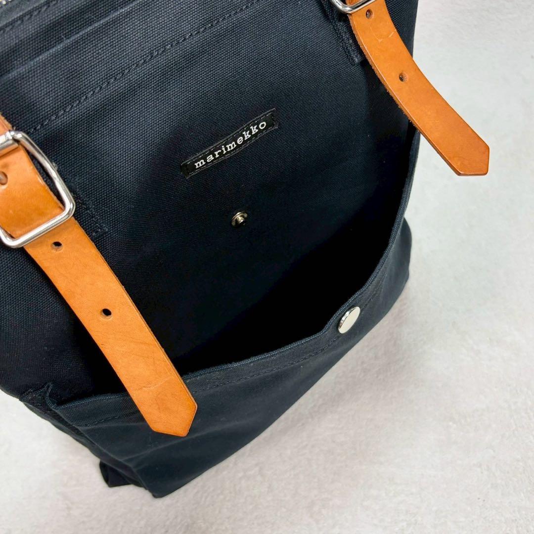 【美品✨】marimekkoマリメッコ eppu リュック　PC A4可　レザー