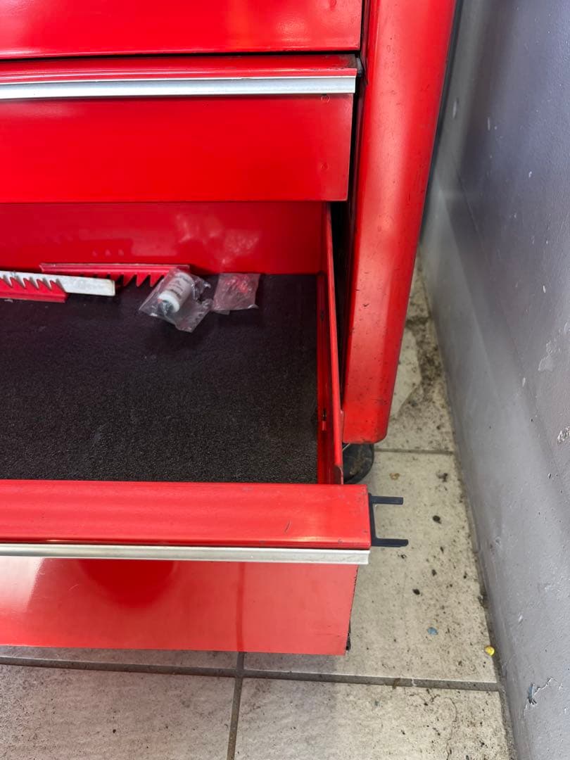 スナップオン工具箱