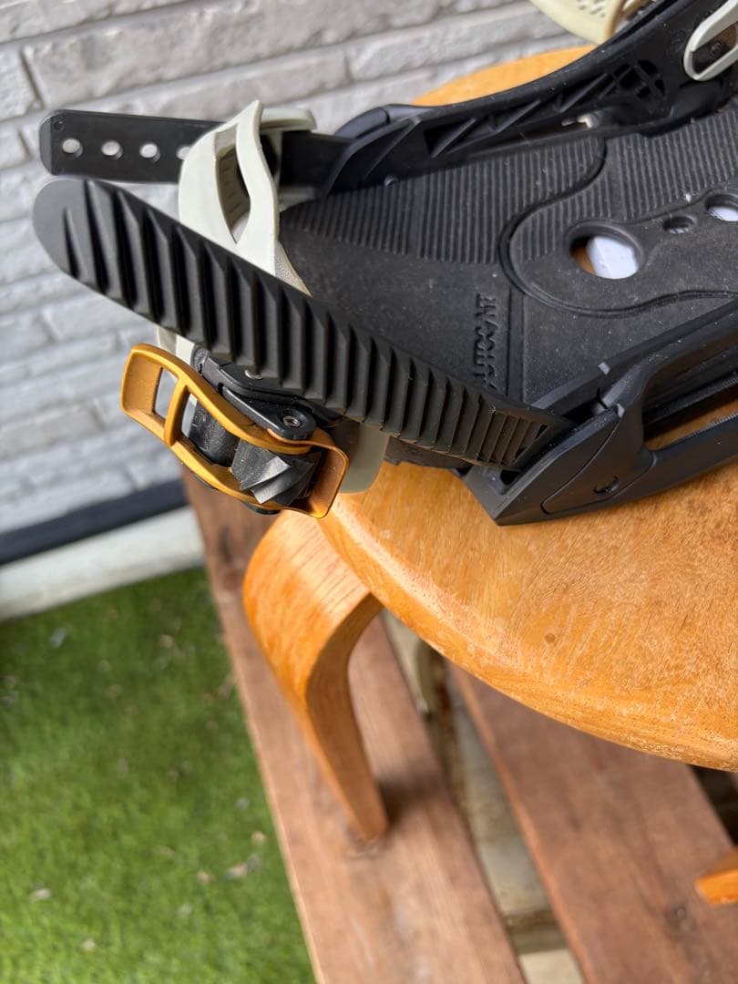 【BURTON】MALAVITA EST サイズM/L 2018-19モデル