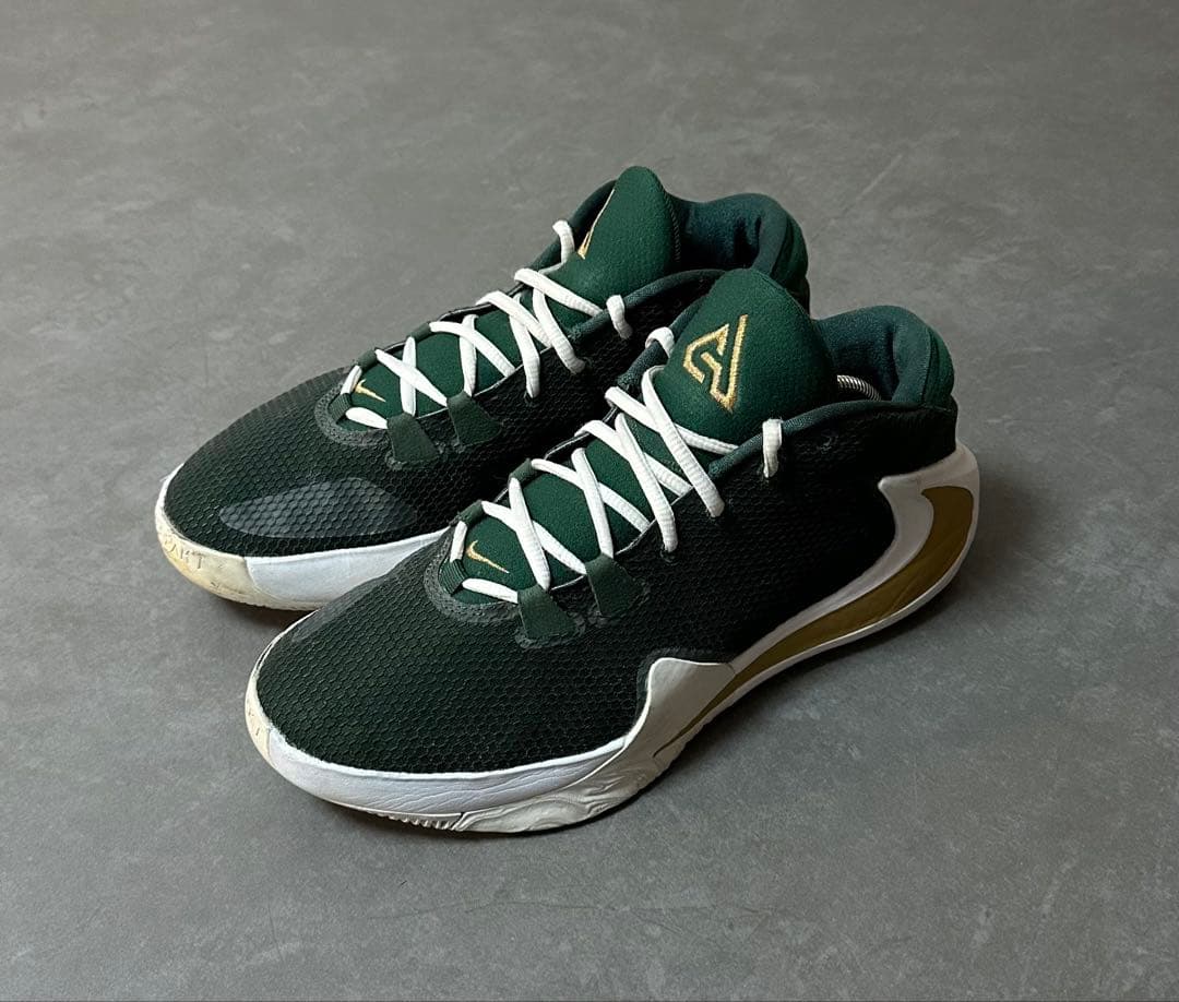 シューズ(男性用) NIKE ZOOM FREAK 1 27.0cm by you