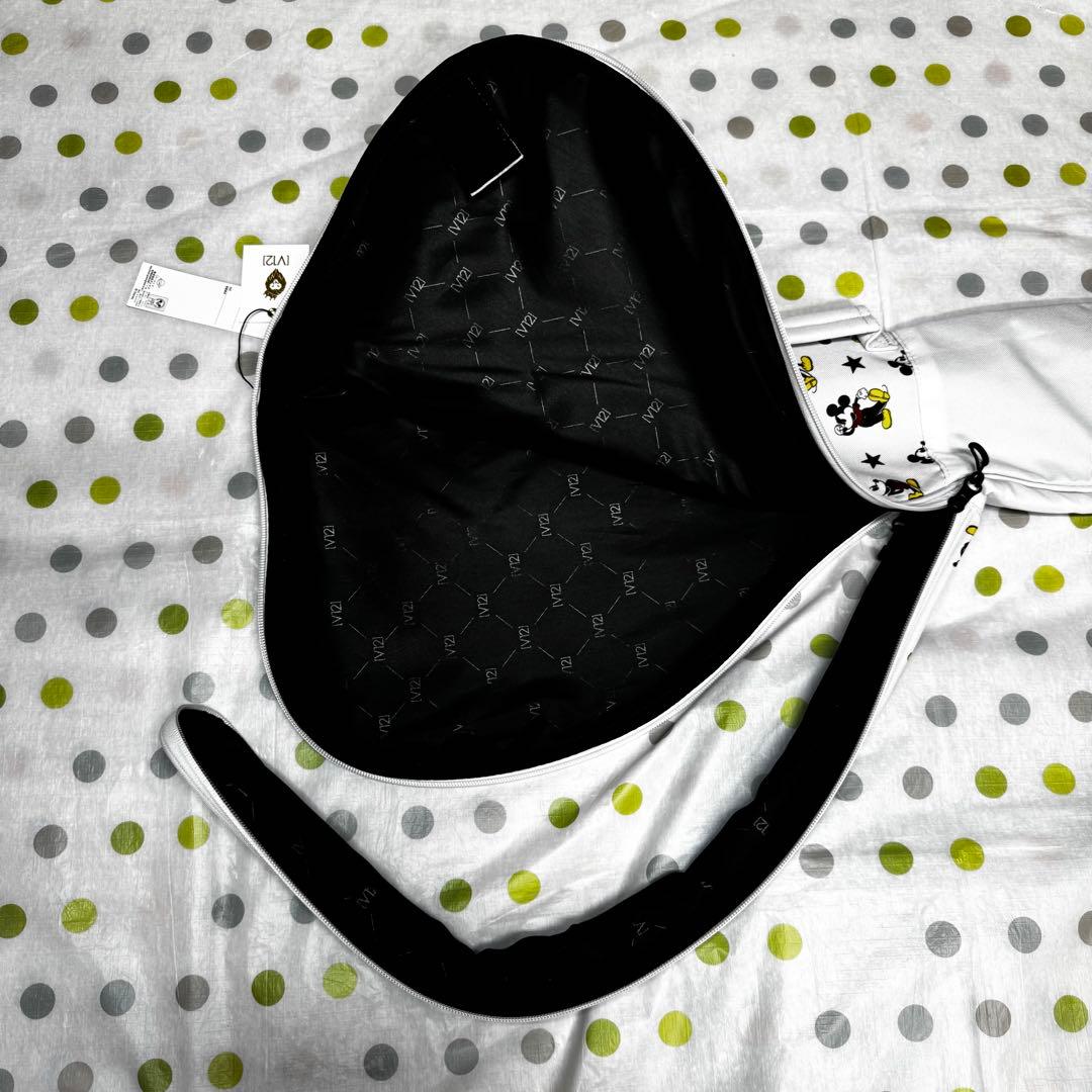 【新品未使用】 V12 ヴィトゥエルヴ　ディズニー　ソフトクラブケース