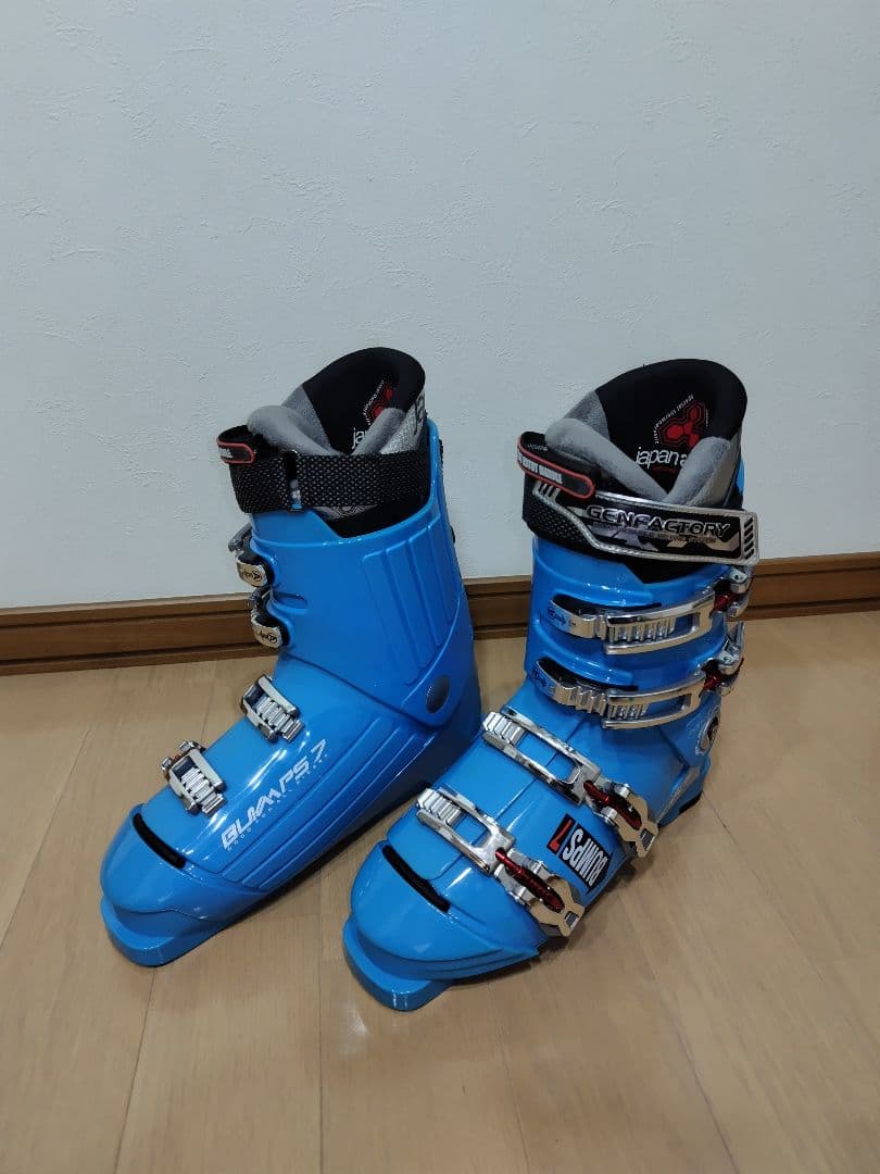 GEN BUMPS7 スキーブーツ