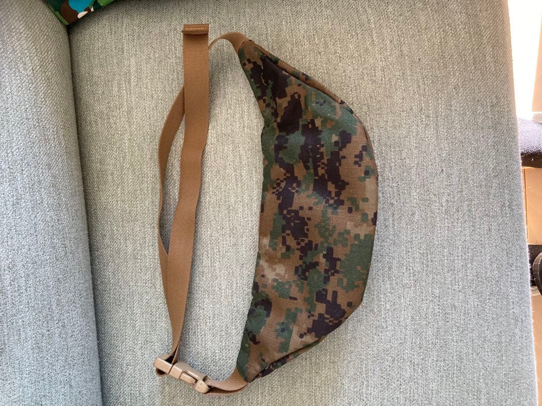 カナダ製ARC'TERYX LEAF Funny Pack