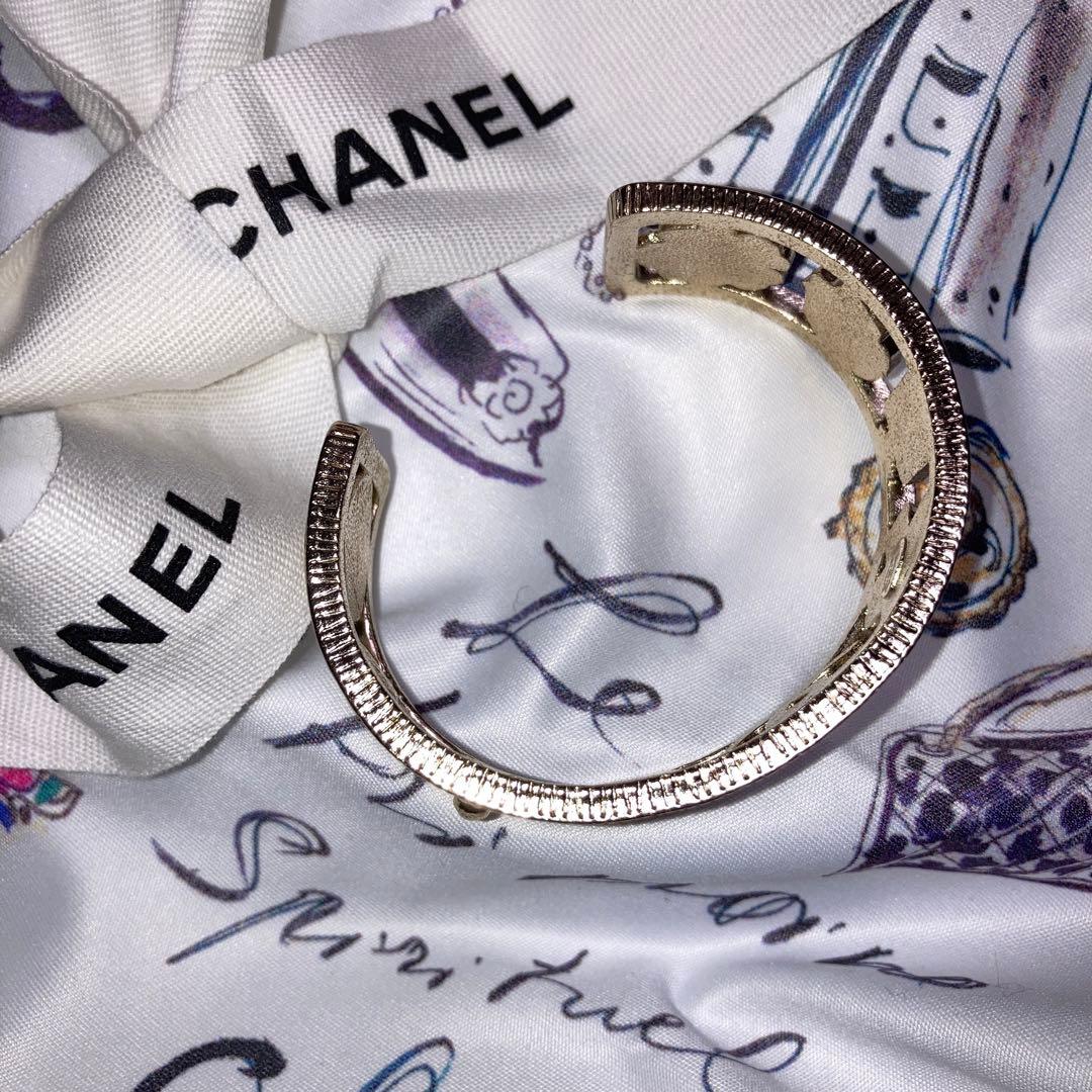超美品☆希少☆かっこいい☆CHANEL☆バングル☆ブレスレット☆シンボル☆