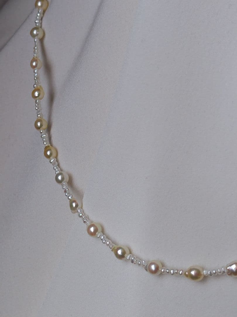 ②【訳あり格安】アコヤ真珠ベビーパール、あこや砂芥子パールの、オメガ風ネックレス