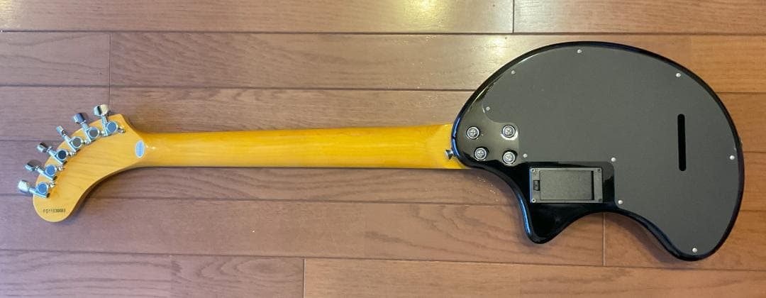 訳あり　お買い得　フェルナンデス　ZO-3 芸達者　トレモロ付　サンバースト