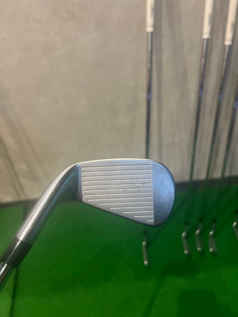 タイトリスト　T100 2023年モデル　P-5