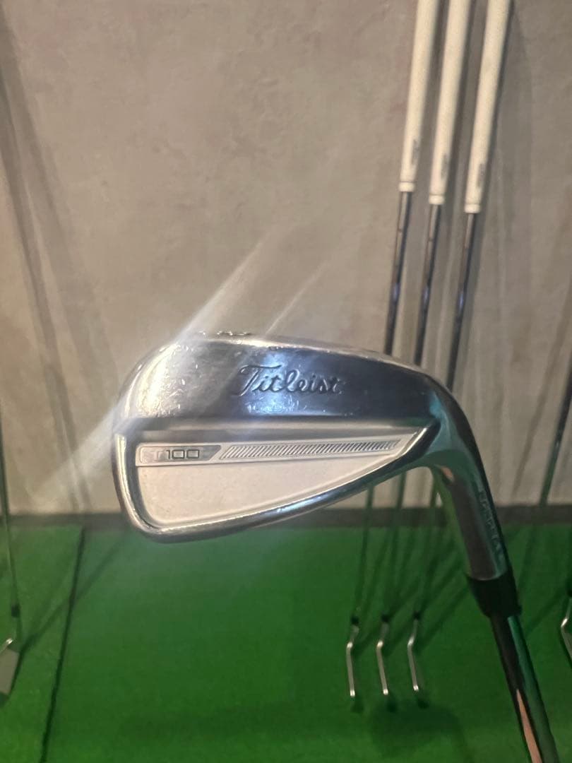 タイトリスト　T100 2023年モデル　P-5