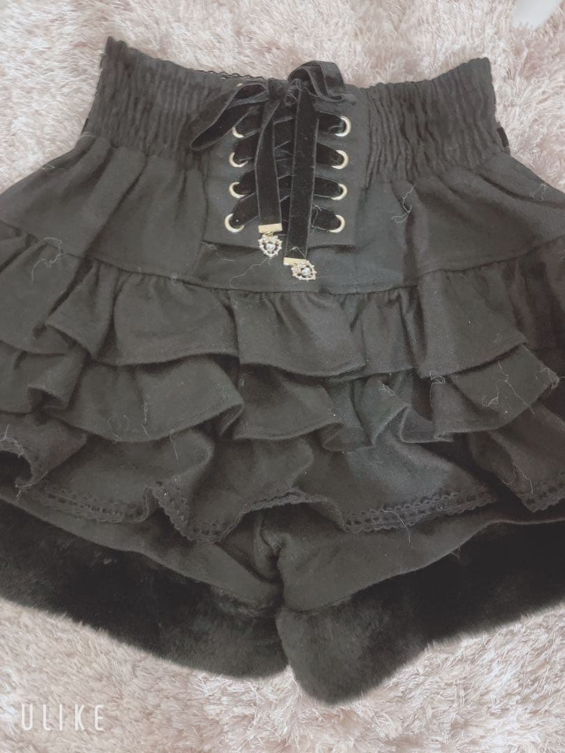 LIZLISA リズリサ 裾ファーフリルスカパン ブラック - メルカリ