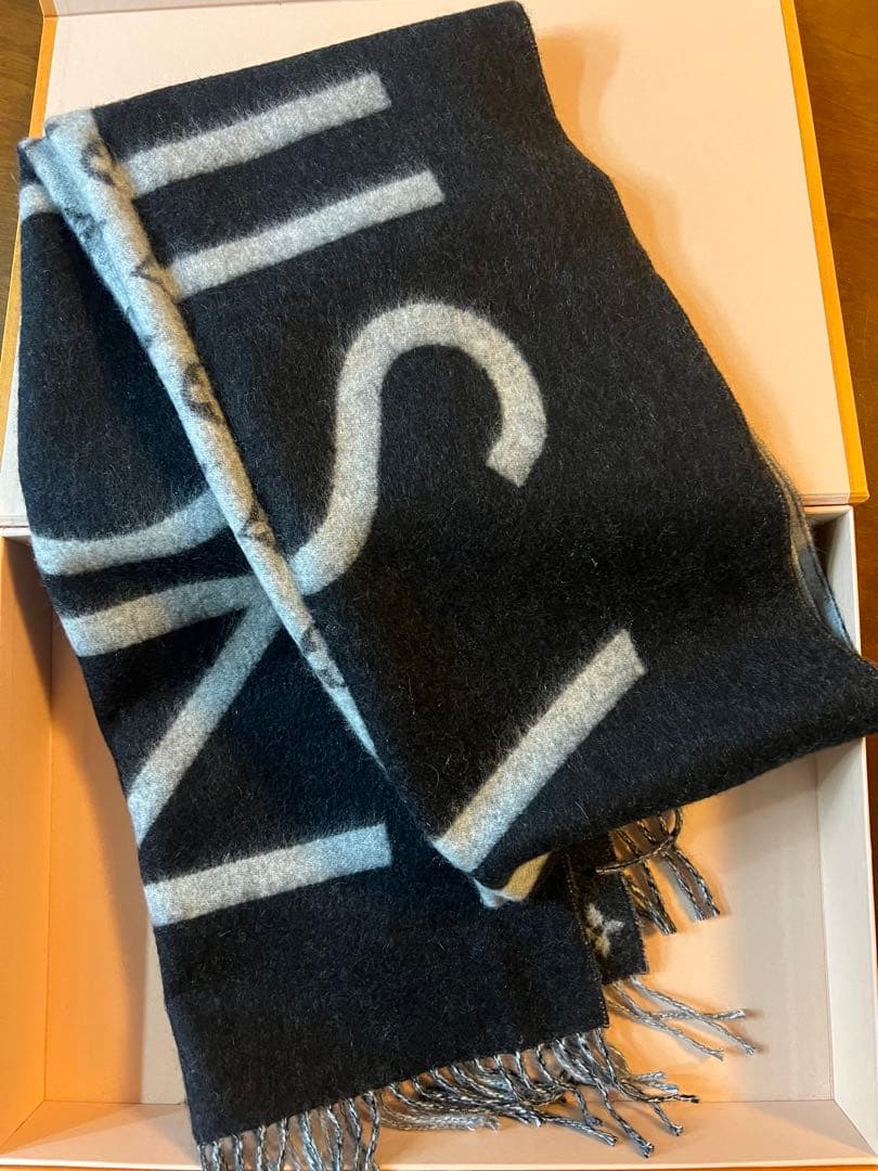 Louis Vuitton LV スプリット マフラー グレー/ブラック