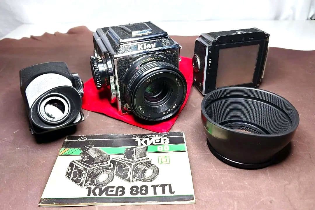 Kiev 88 TTL VOLNA 3 MC F/2.8 80mm - メルカリ