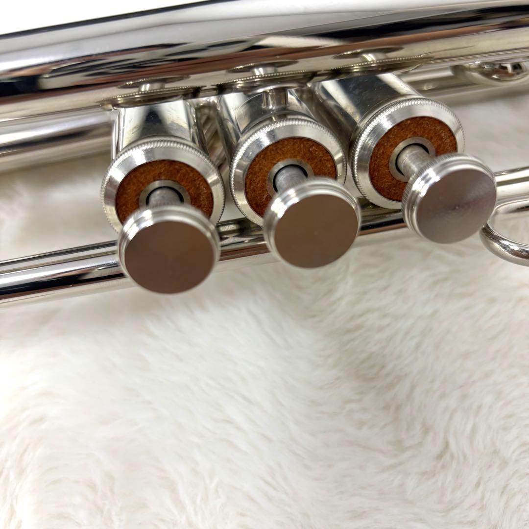 YAMAHA YTR-136 シルバー トランペット 本体 マウスピース付き