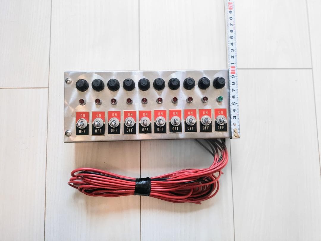 未使用品 10連 スイッチボックス ウロコステンレス デコトラ 室内保管品