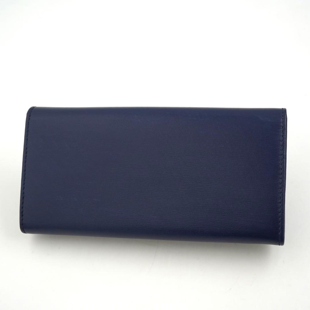 ✨未使用展示品・箱付き✨　Ferragamo 長財布　ガンチーニ　バイカラー