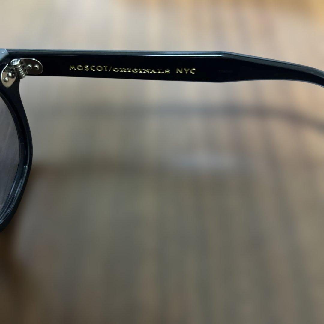 MOSCOT ORIGINALS NYC ブラックサングラス レムトッシュ44