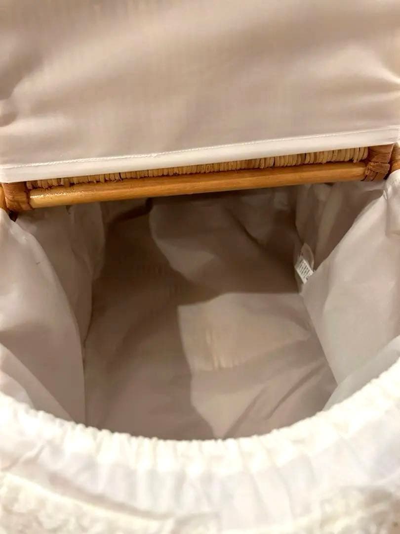 【新品未使用】さえらヒスクローネかごホワイトレースバスケット