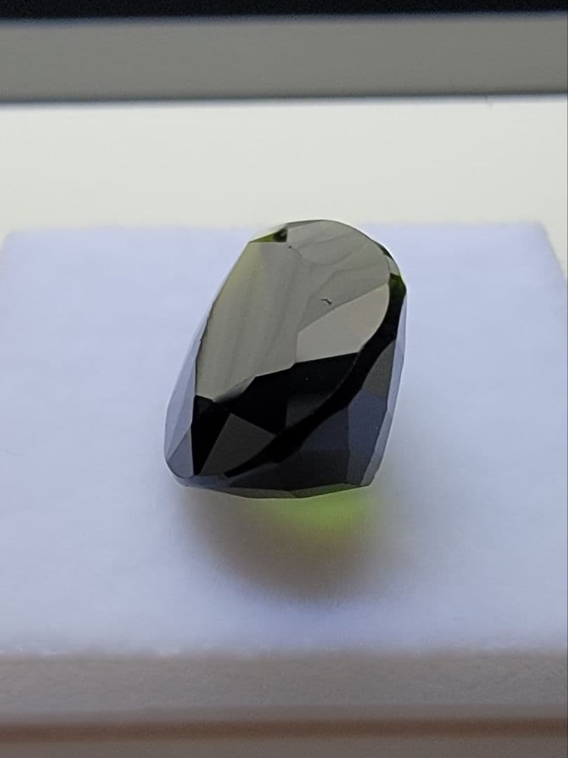 天然 グリーントルマリン 6.08ct ペア ファンシー ブラジル産　大粒ルース