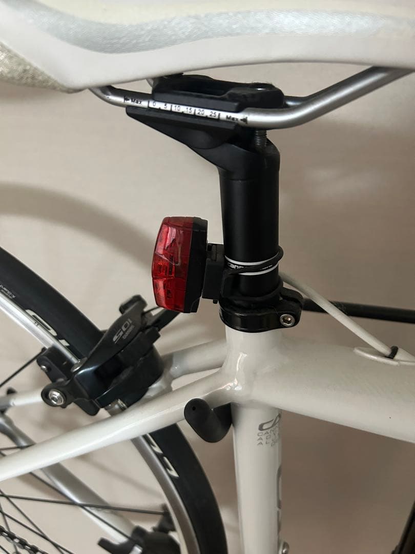 【美品】CANNONDALE キャノンデールCAAD10ロードバイク