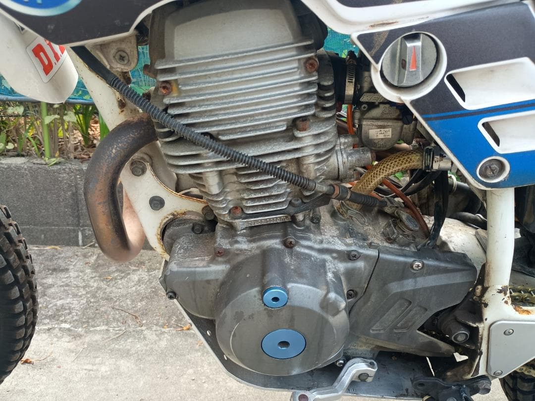 天羽　セロー225W