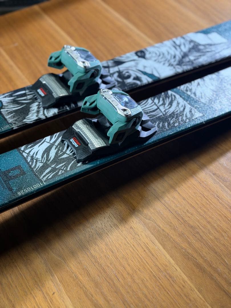 2025 Majesty Dirty Bear Pro 166 ビンディング付き - メルカリ