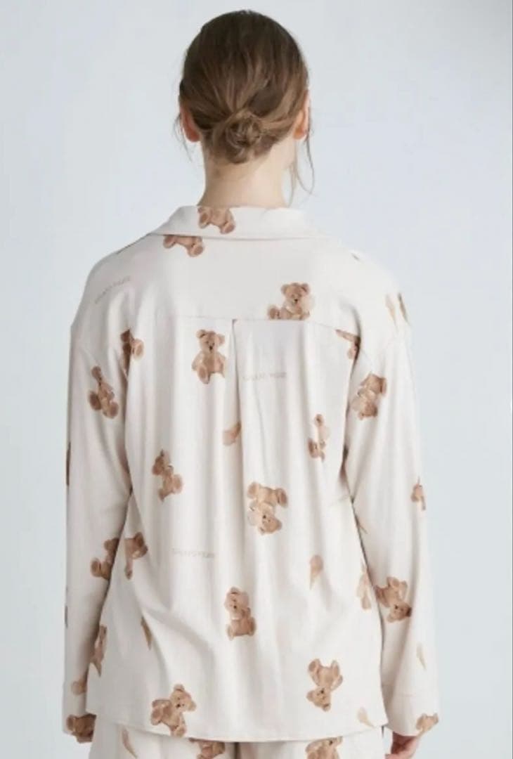 新品　完売品　限定　ジェラートピケ　パジャマ　長袖　上下セット　ベア　くま