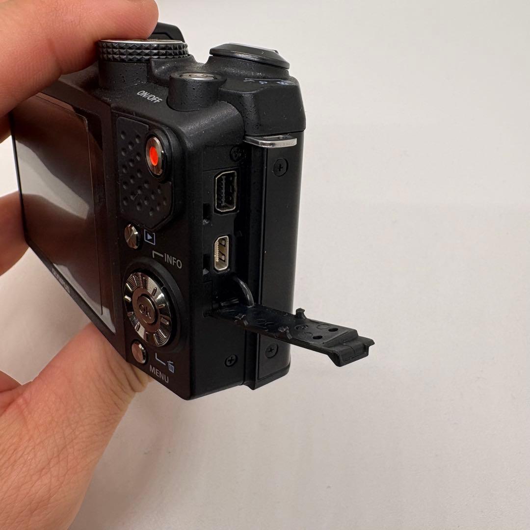 d*2様 OLYMPUS SZ-31MR コンパクトデジタルカメラ