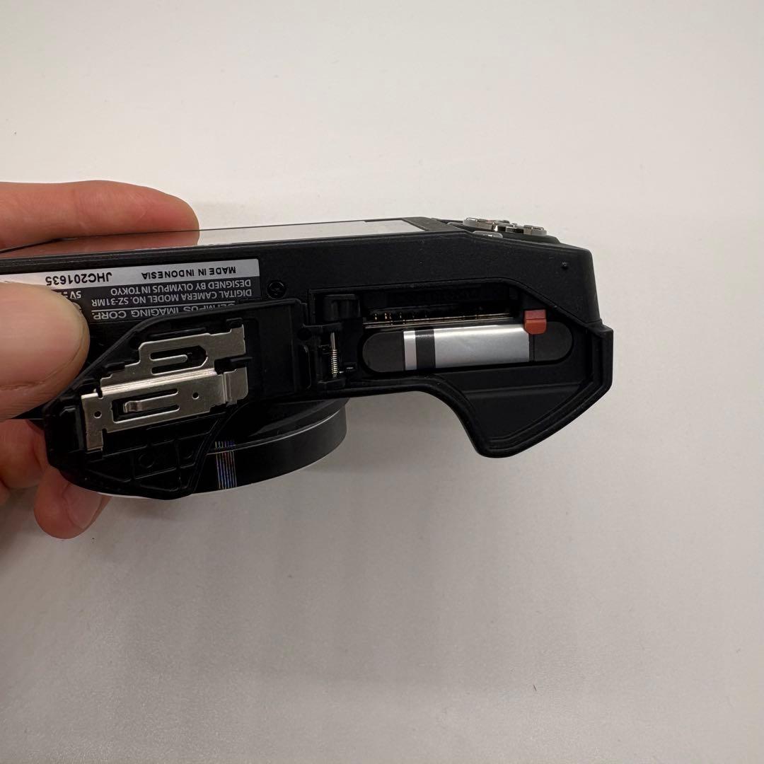 d*2様 OLYMPUS SZ-31MR コンパクトデジタルカメラ