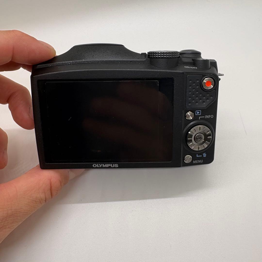 d*2様 OLYMPUS SZ-31MR コンパクトデジタルカメラ