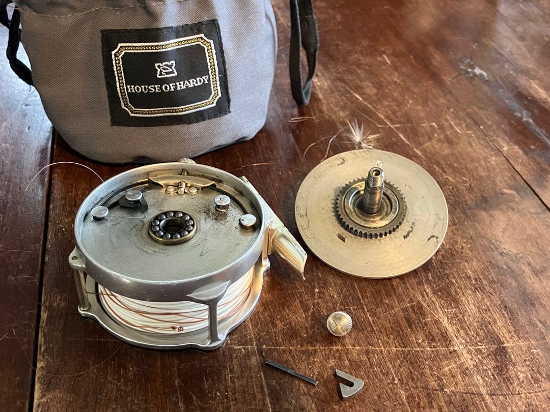 ブグレ HOUSE OF HARDY フライリール 収納バッグ付き ハーディ