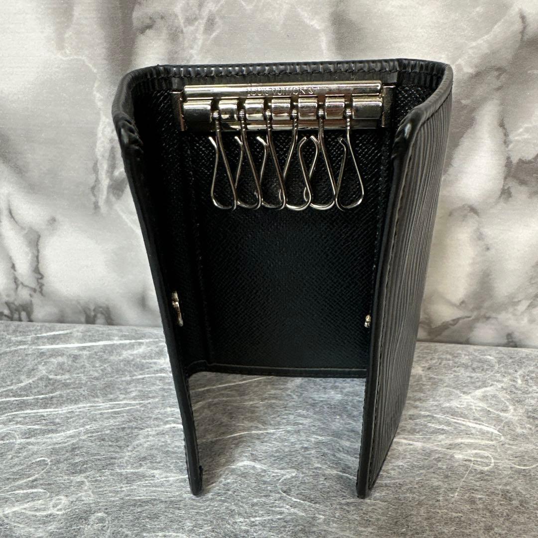 さくらLouis Vuitton エピレザー 黒　6連キーリング　超美品