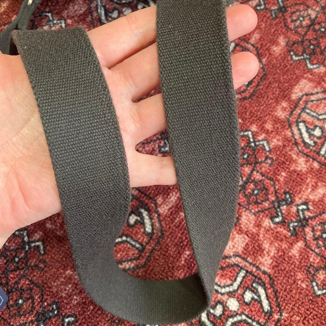 NIZYU KANO ナイロンボディバッグ　ダークグレー　Mサイズ