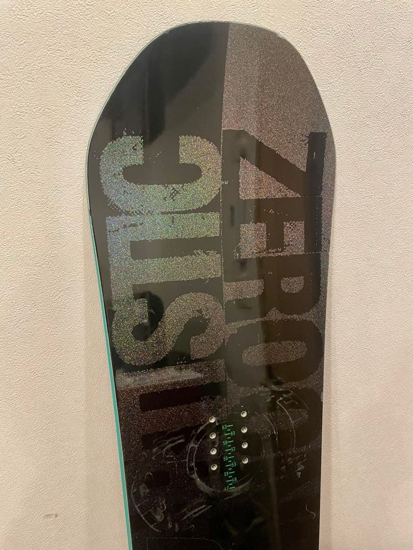 定価9.4万円011 artistic REMIX 152ゼロワン スノーボード