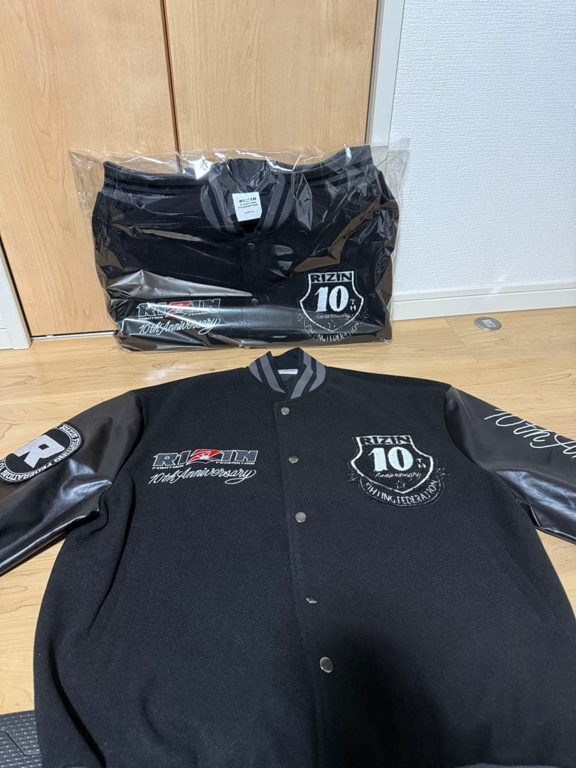 RIZIN 10周年記念 スタジャン バーシティジャケット 非売品 - メルカリ