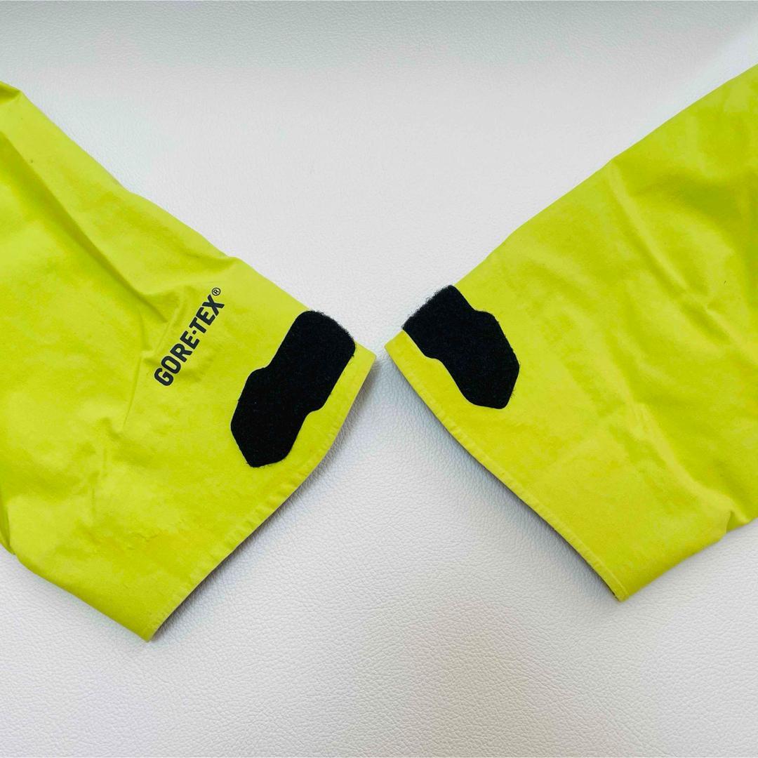 6683 バートン　ak ジャケット　ゴアテックス　３色切替デザイン　スノボ