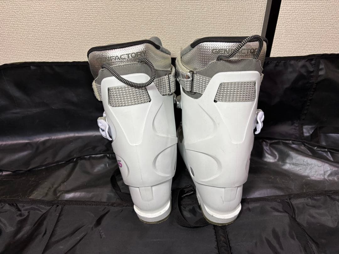 【引退品】スキー板 男女ペア ブーツ等一式