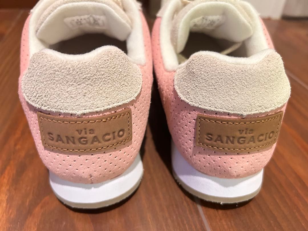 新品！via SANGACIO×Wako's Room 絶妙ピンクスニーカー