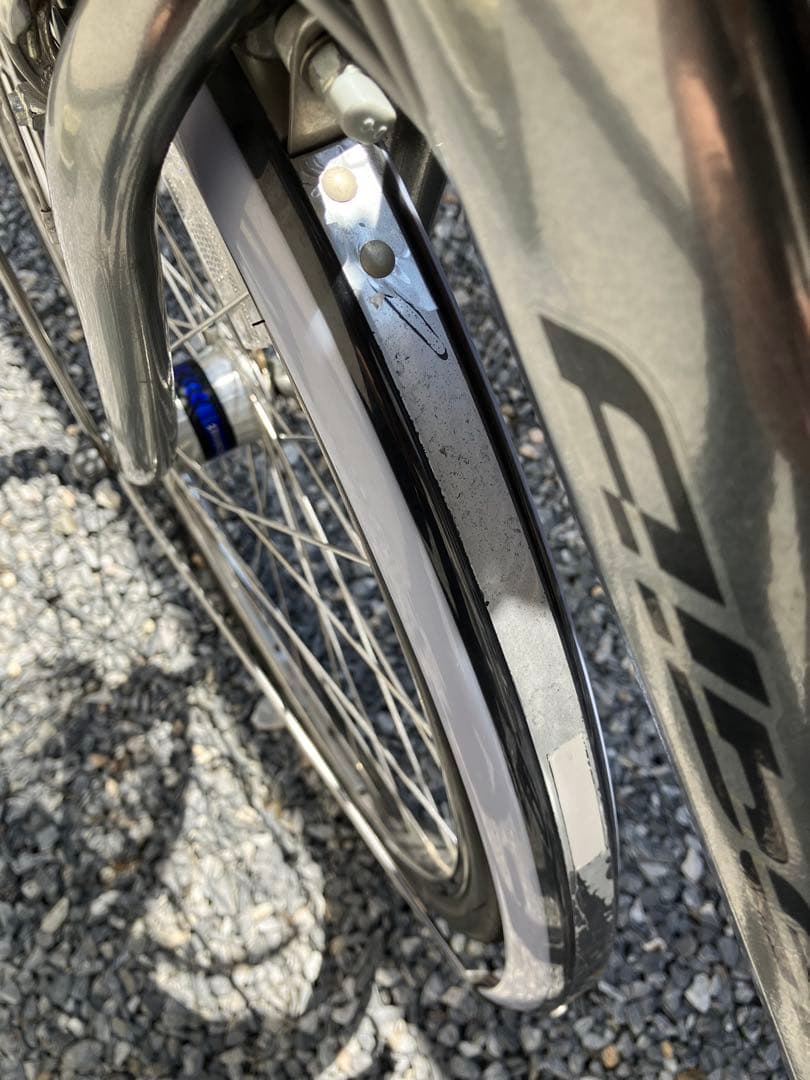 ブリヂストン　アルベルト　26インチ　シルバー　　【引き取り限定】　５段変速