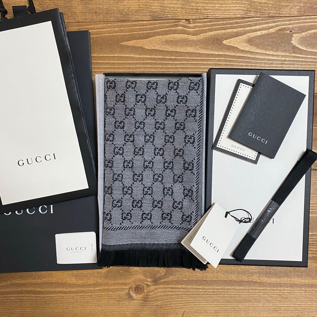 2025年購入大判新品✨GUCCIマフラー❗️箱紙袋セット❗️グッチマフラー