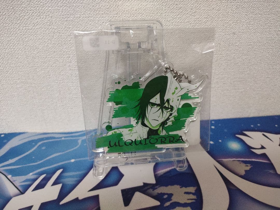 BLEACH ウルキオラ アクリルキーホルダー3 - メルカリ