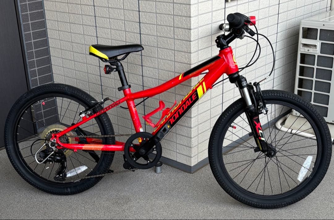 Cannondale マウンテンバイク 20インチ レッド　荒川区引取り