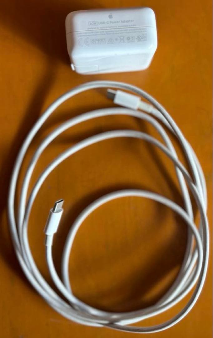 MacBook Air Retina 13インチ　2020 2TB