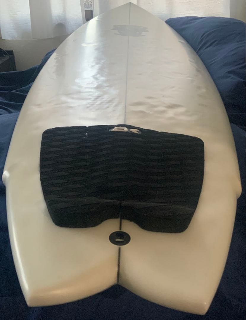 LOST PISCES ロスト パイシーズ 5’10 PU 35.5L 送料込み