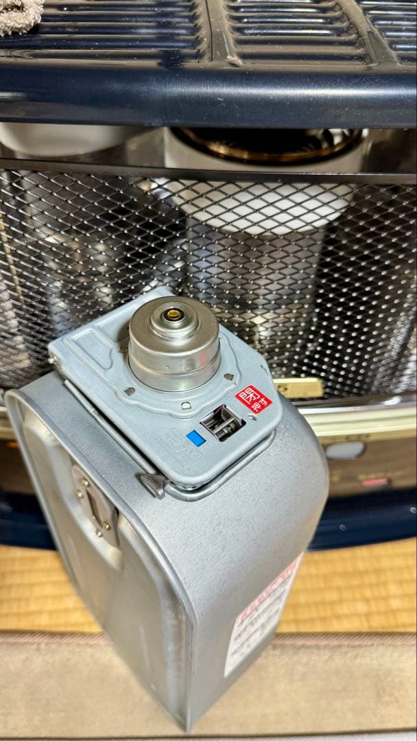 2022年製 コロナ 石油ストーブ SX-E3522WY CORONA