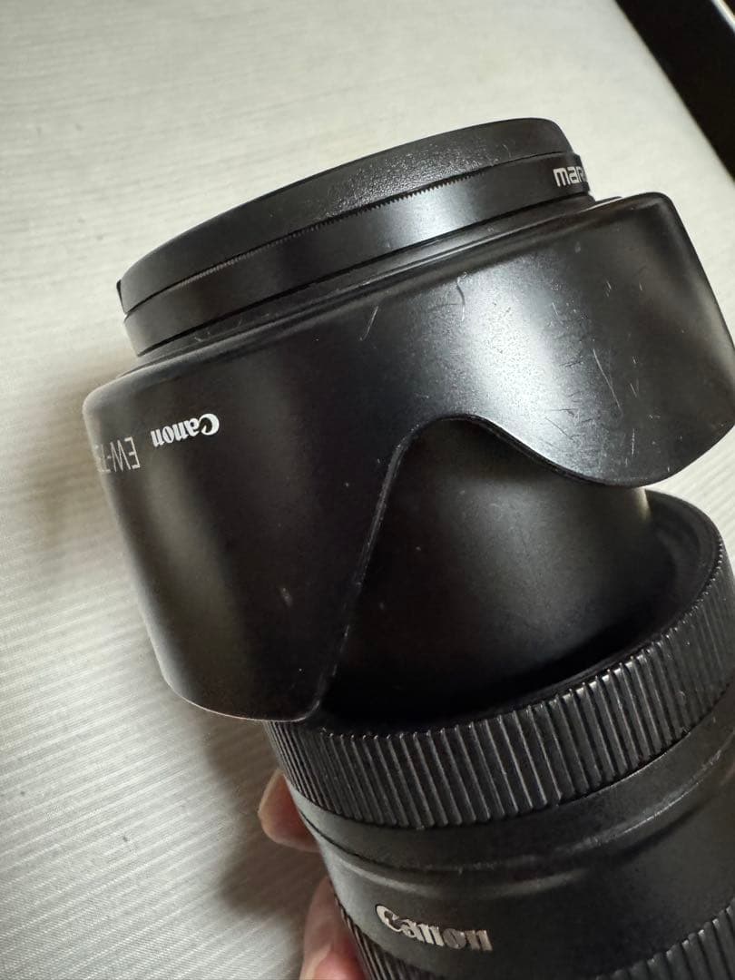 Canon EFS 18-135mm レンズ