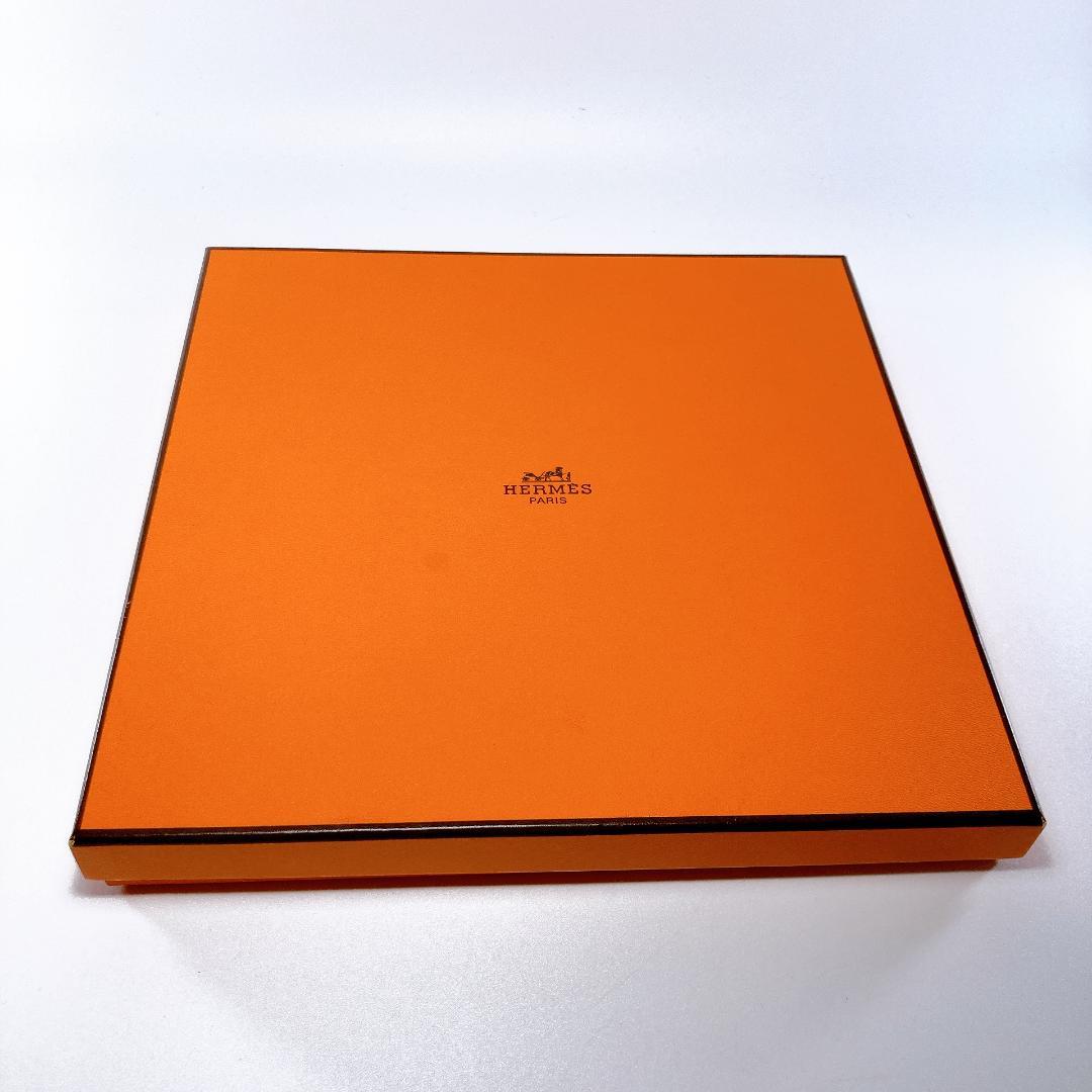 エルメス Herms 八角 プレート エアデールテリア |3094| - メルカリ