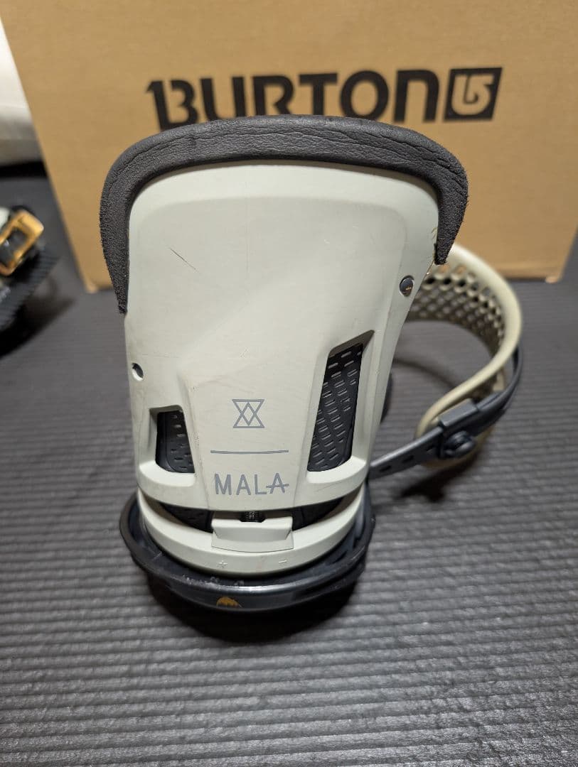 Burton スノーボード 値段交渉可能　問い合わせ値段あり。変更しました。