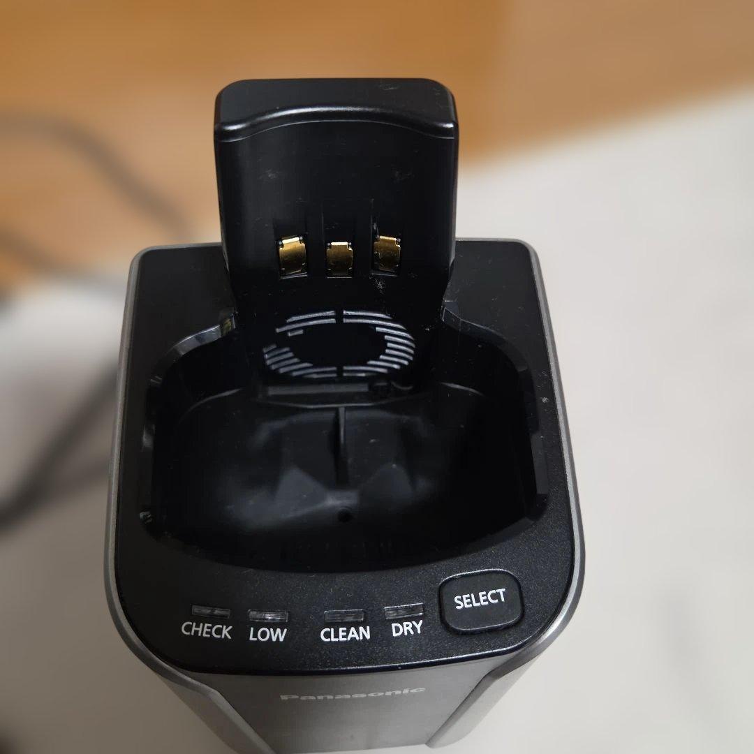 Panasonic メンズ電気シェーバー 充電・クリーニング機能付き
