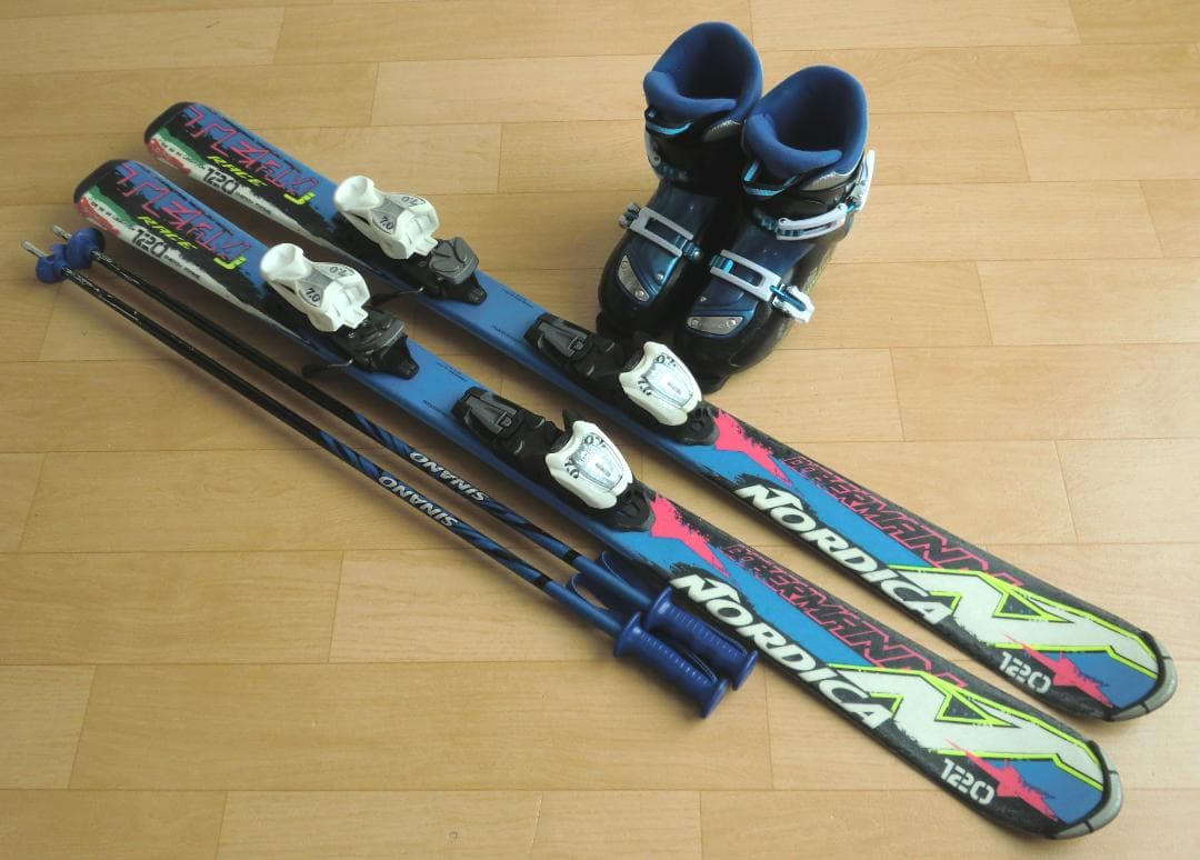 □送料無料□ノルディカ＋Hart□子供用スキーセット□板120靴22□WAX済