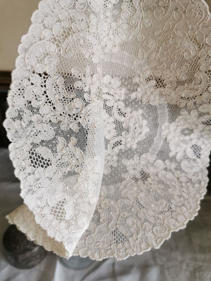 ヴィンテージフランス アランソンレース 淡ピンク 様々なチュール 薔薇のドイリー